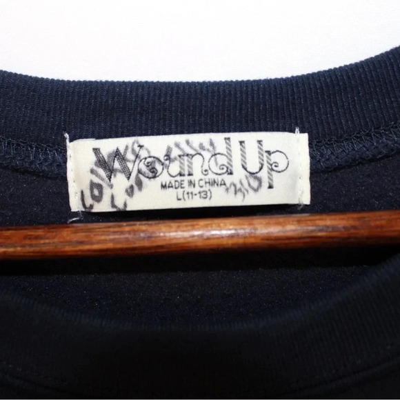 Women’s Wound Up Hexes on My Exes Crewneck Sweatshirt Pull Over Size Large - Picture 10 of 10